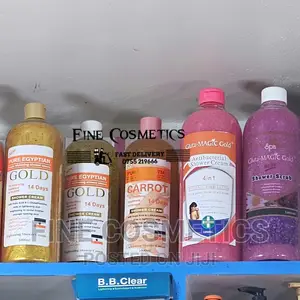 Pure Egyptian Gluta Magic Whitening Gold Shower Gel Cream.