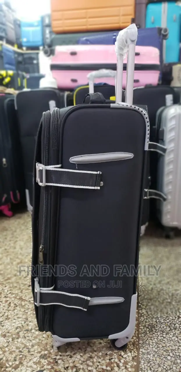 D Favor Suitcase Bag