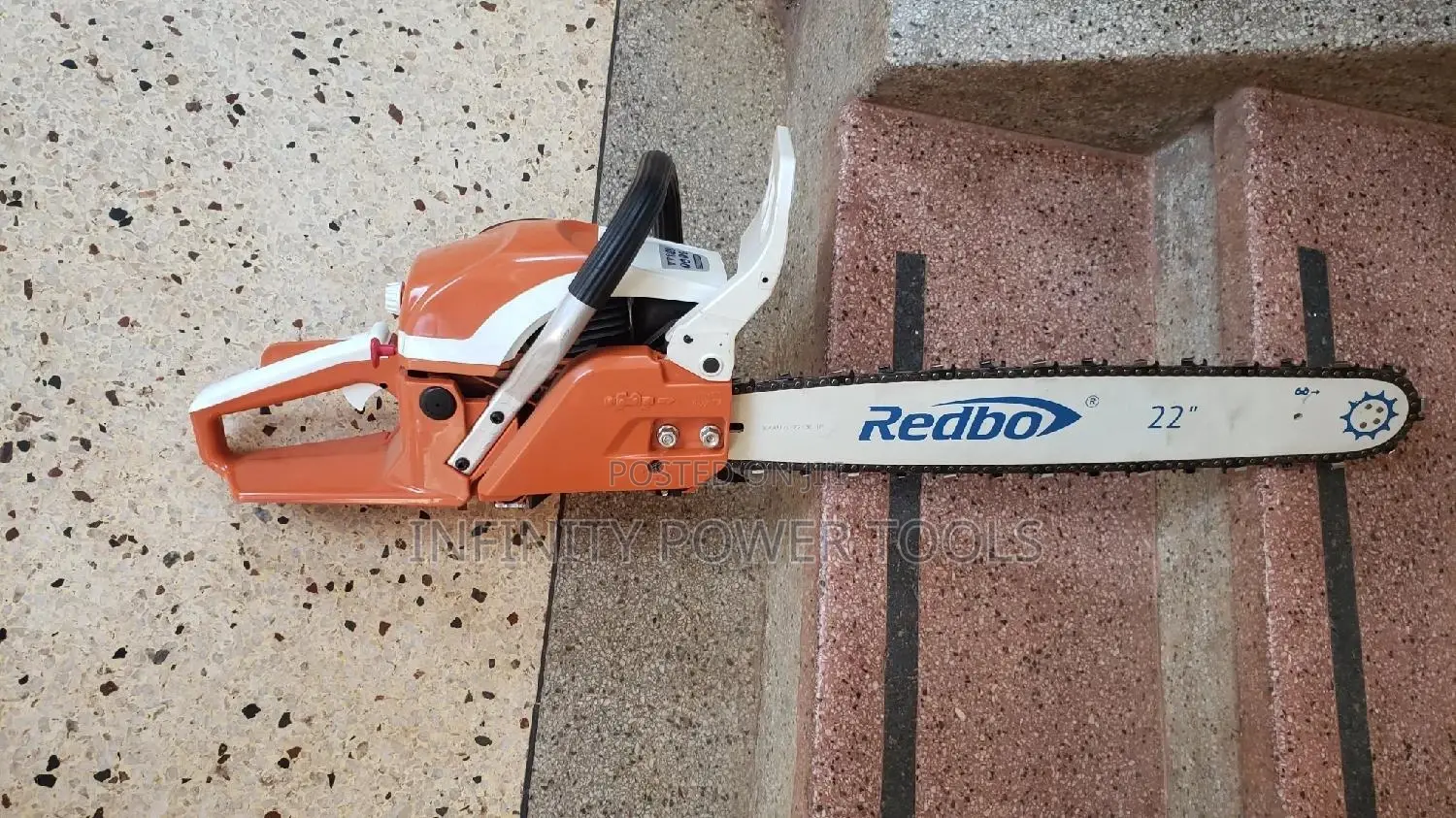 Chain Saw 22"