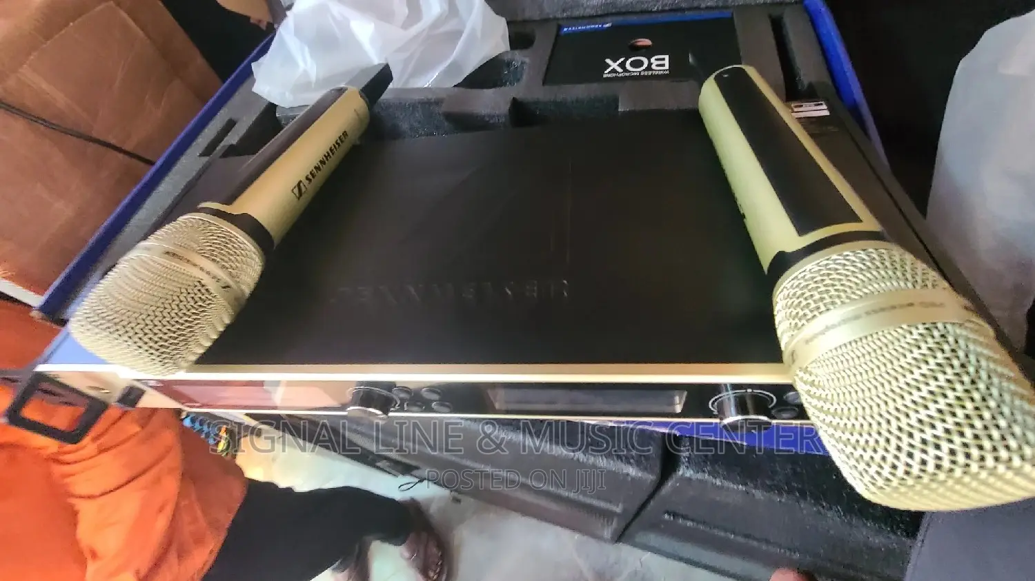 Sennheier SKM6000 Wireless Microphone