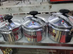 Non Electric Pressure Cooker 9L