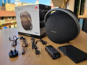 Studio 7 Harman Kardon Speaker