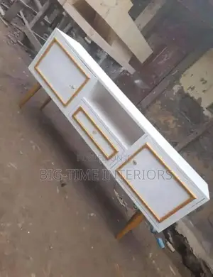 Modern Flat TV Stand