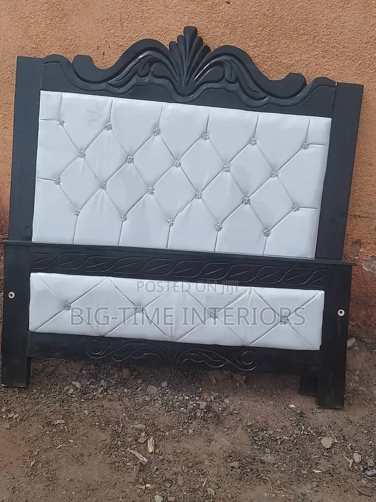 4by6 Leather Bed-White