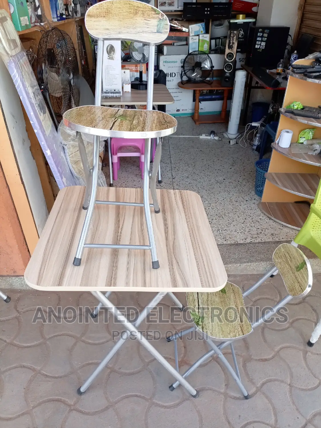 Reading Table With a Two Chairs
