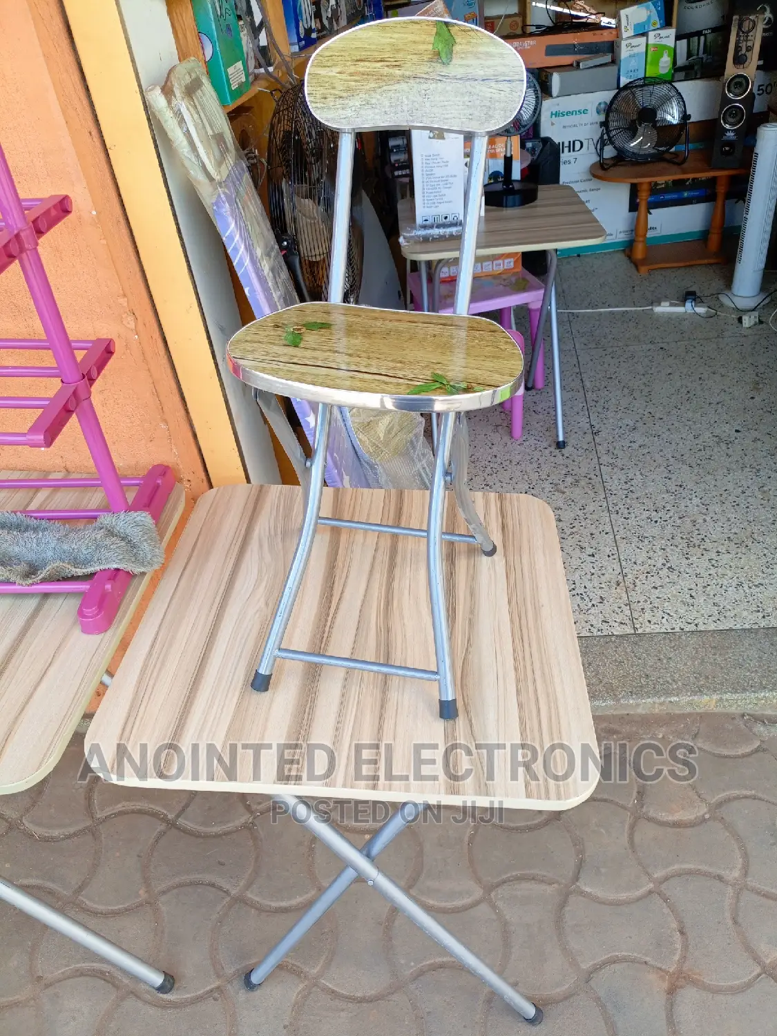 Reading Table Available