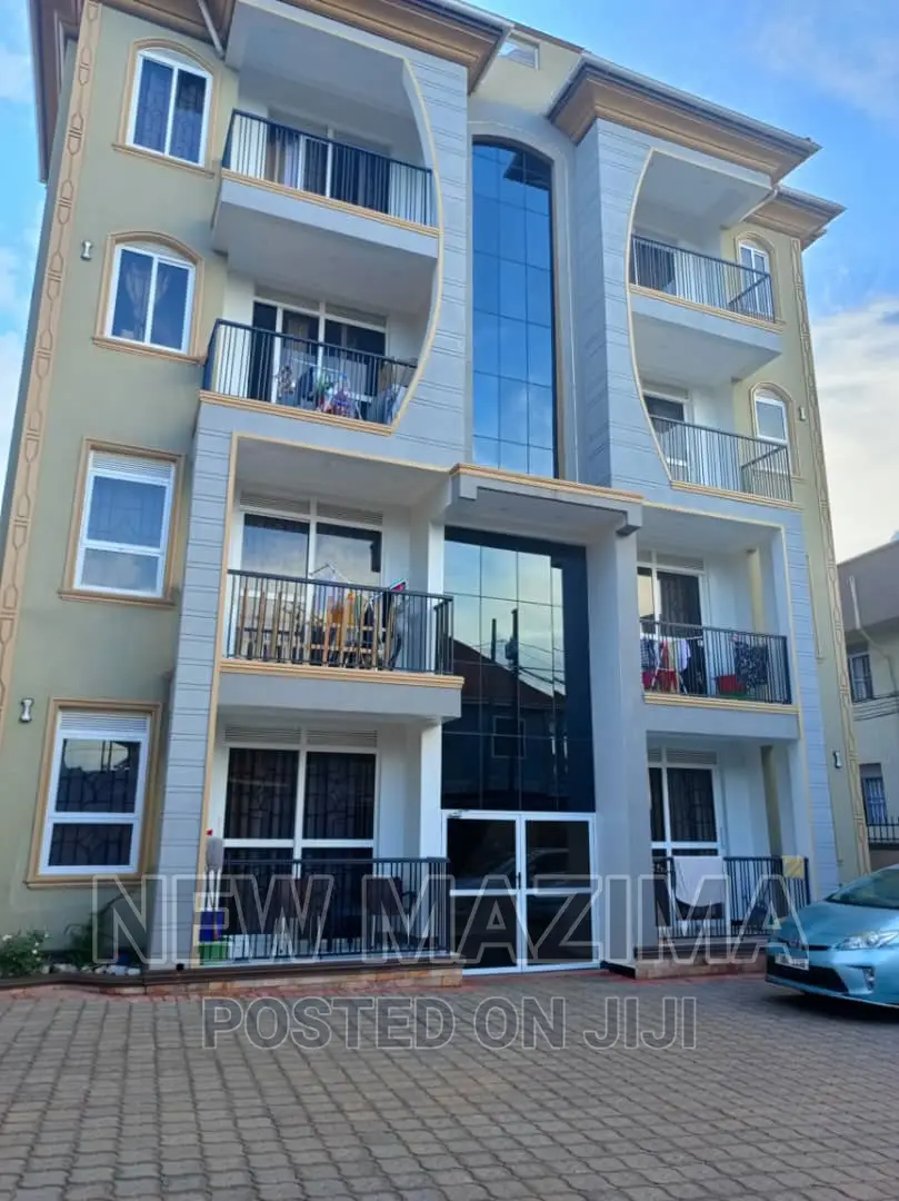 8bdrm Block of Flats in Bunga Heights, Central Division for sale