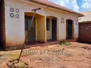 3bdrm House in Bulenga Town, Central Division for sale