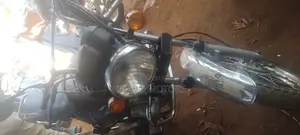 TVS HLX 125 2019 Blue