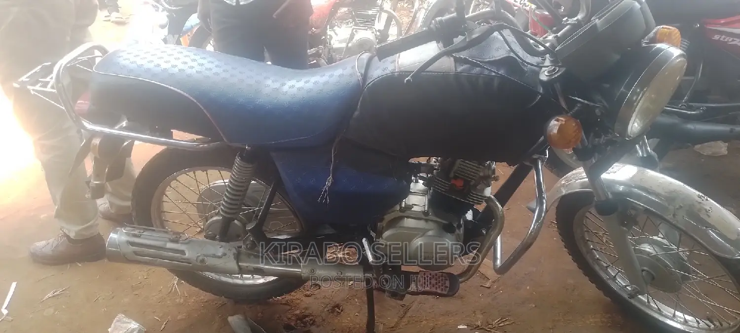 TVS HLX 125 2019 Blue
