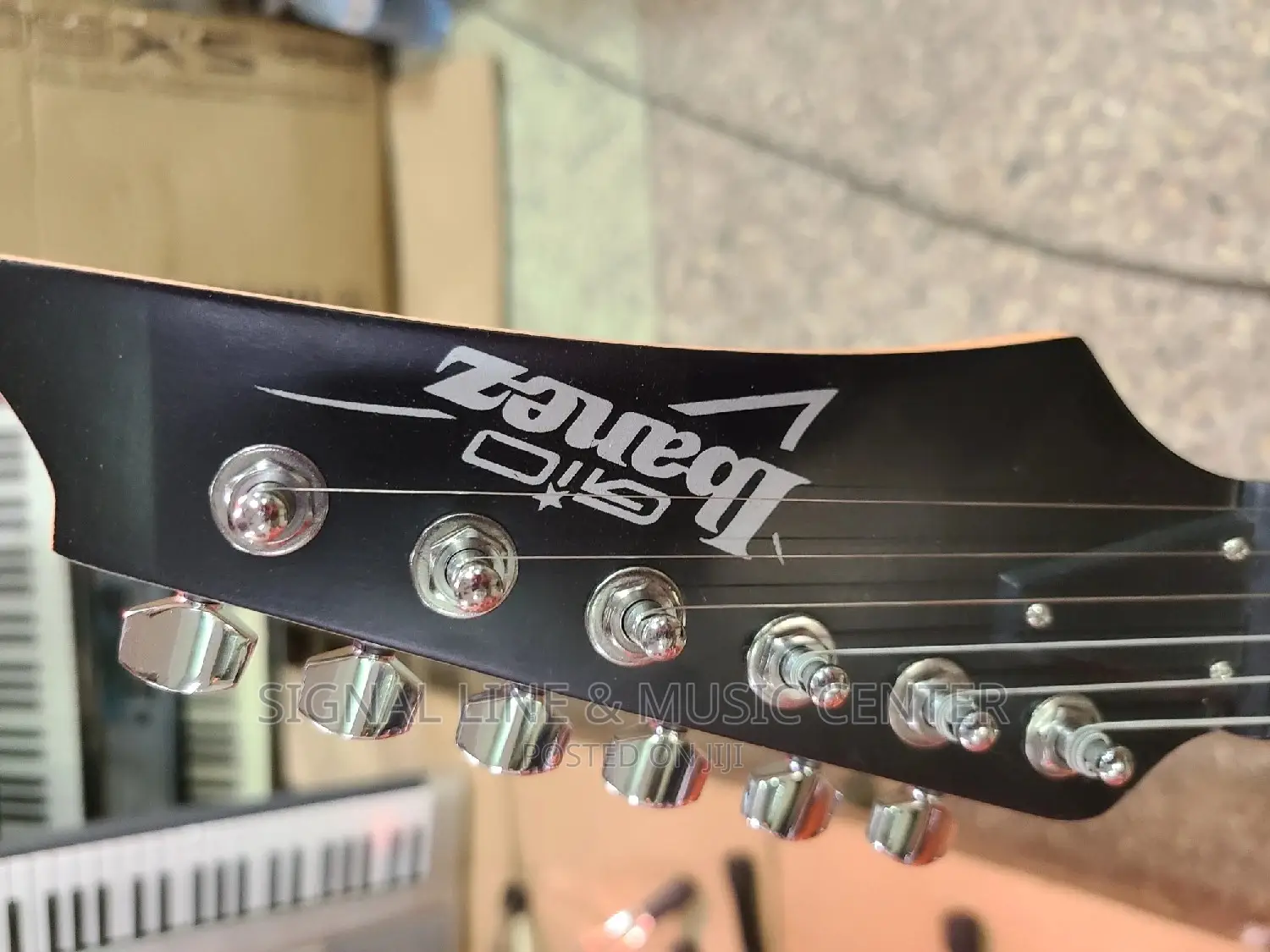 Ibanez Solo Guitar 24