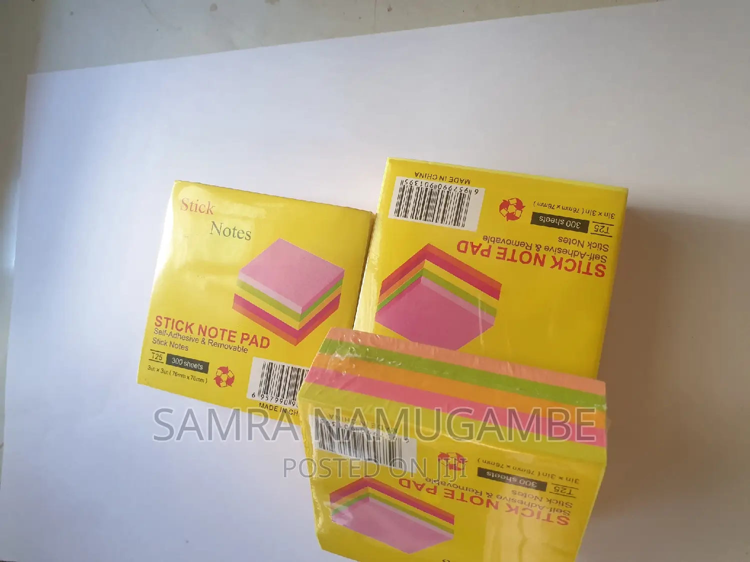 300 Sheets Stick Notes