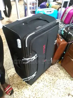 Dfavours Suitcases