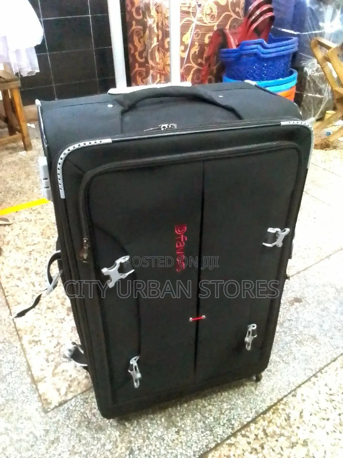 Dfavours Suitcases