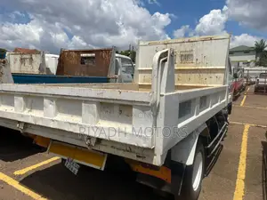 Isuzu 6HE1