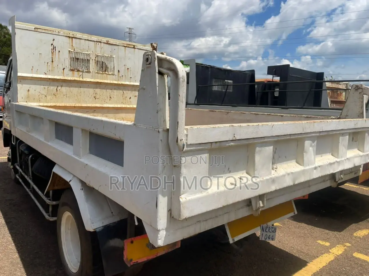 Isuzu 6HE1