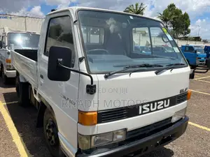 Isuzu Short Chassis