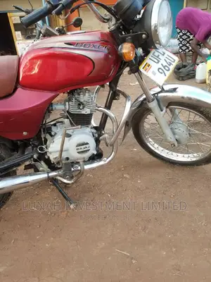 Bajaj Boxer 100 2022 Red