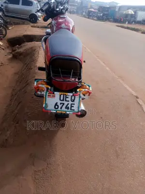 Bajaj Boxer 100 2021 Red