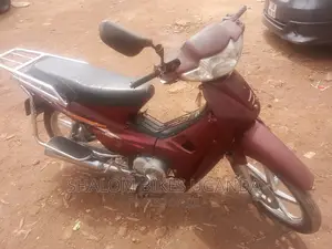 Yamaha YZF-R6 2022 Red