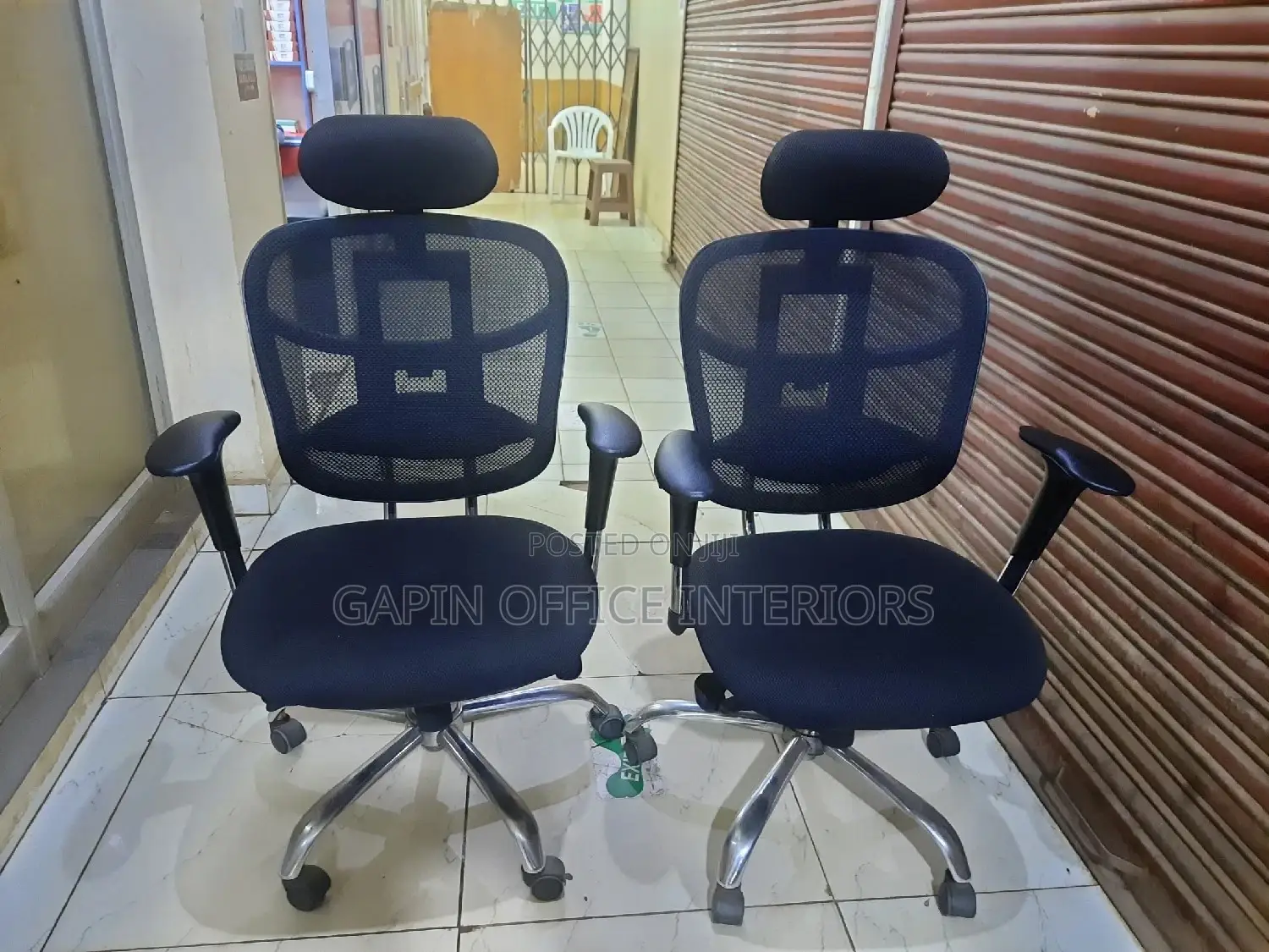 Headrest Office Chairs, 2 Pieces