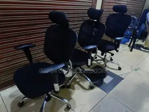 Office Chairs With a Headrest and Back Mesh, 3 Pieces