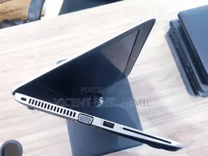 Laptop HP EliteBook 820 G3 8GB Intel Core I7 HDD 500GB