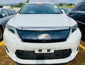 Toyota Harrier 2.0 2014 White
