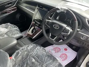Toyota Harrier 2.0 2014 White