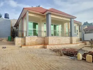 3bdrm Bungalow in Kitende Heights, Central Division for sale