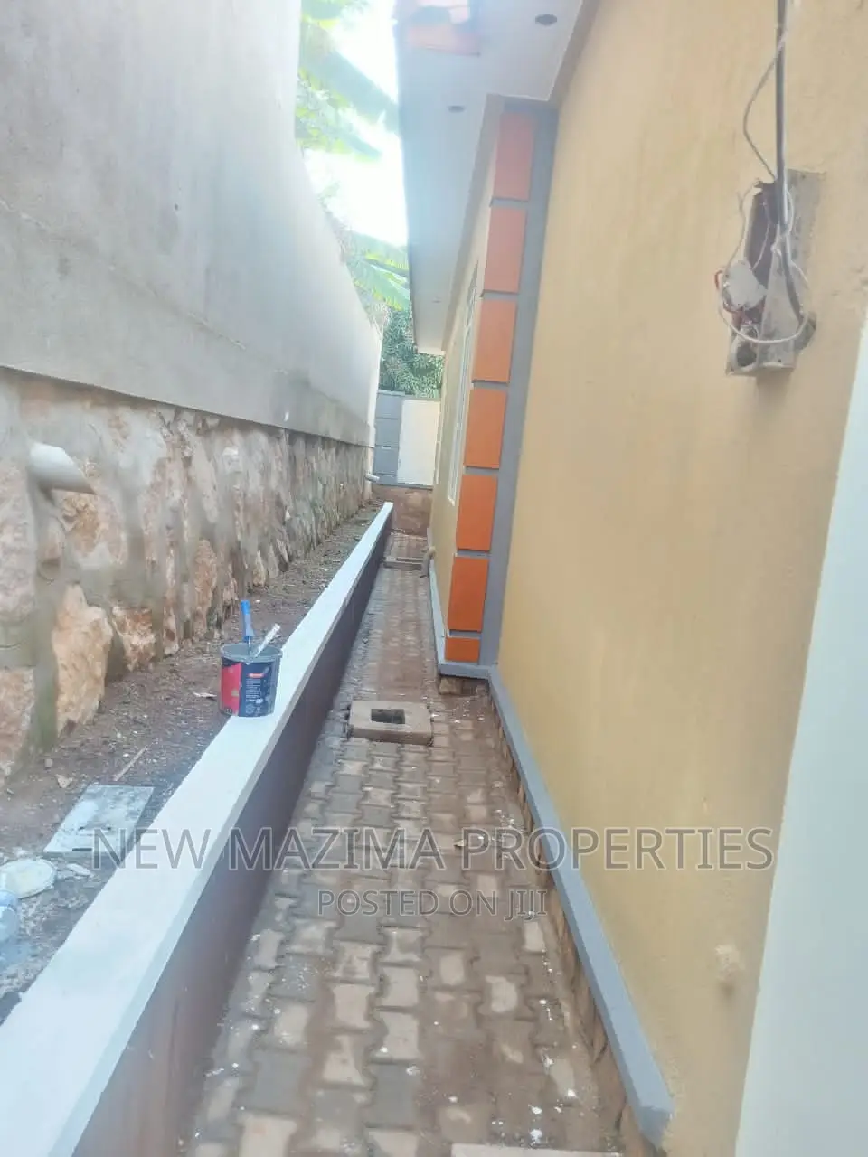 3bdrm Bungalow in Kitende Heights, Central Division for sale