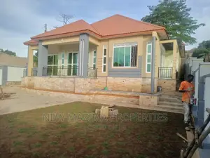 3bdrm Bungalow in Kitende Heights, Central Division for sale