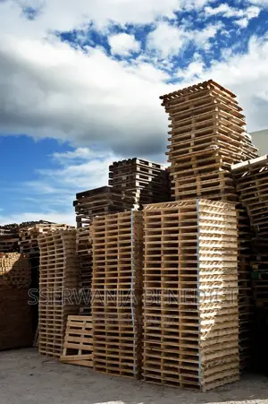 Photo - Standard Wooden Pallets Euro