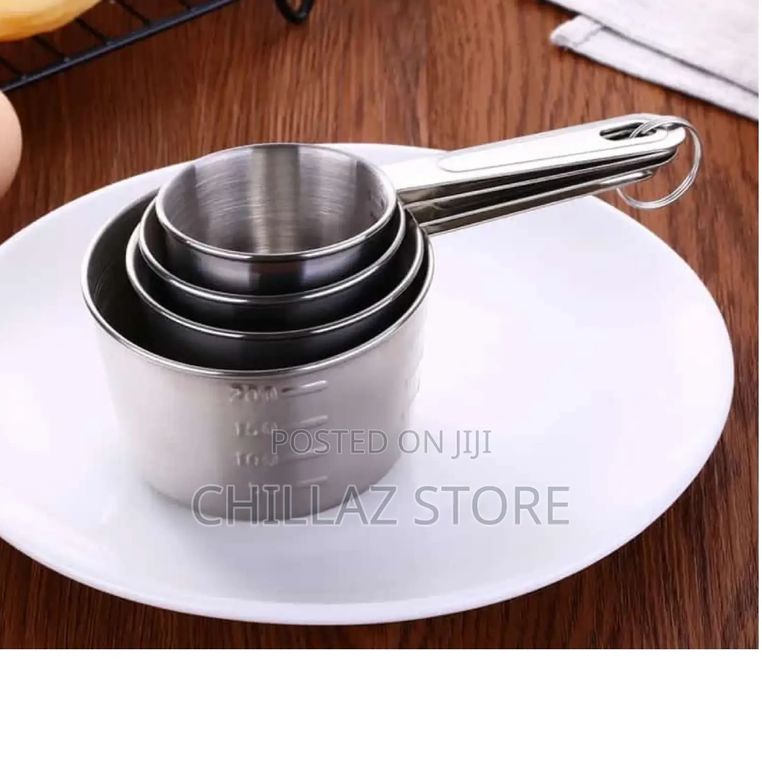 Stainless Steel Measuring Cups Set.