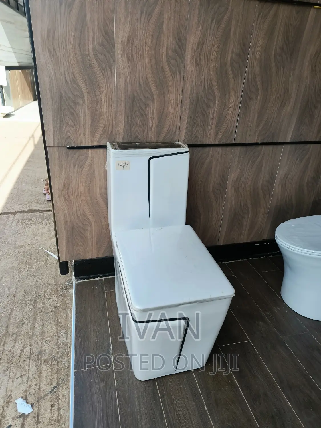 Coco Milano a Class Toilets