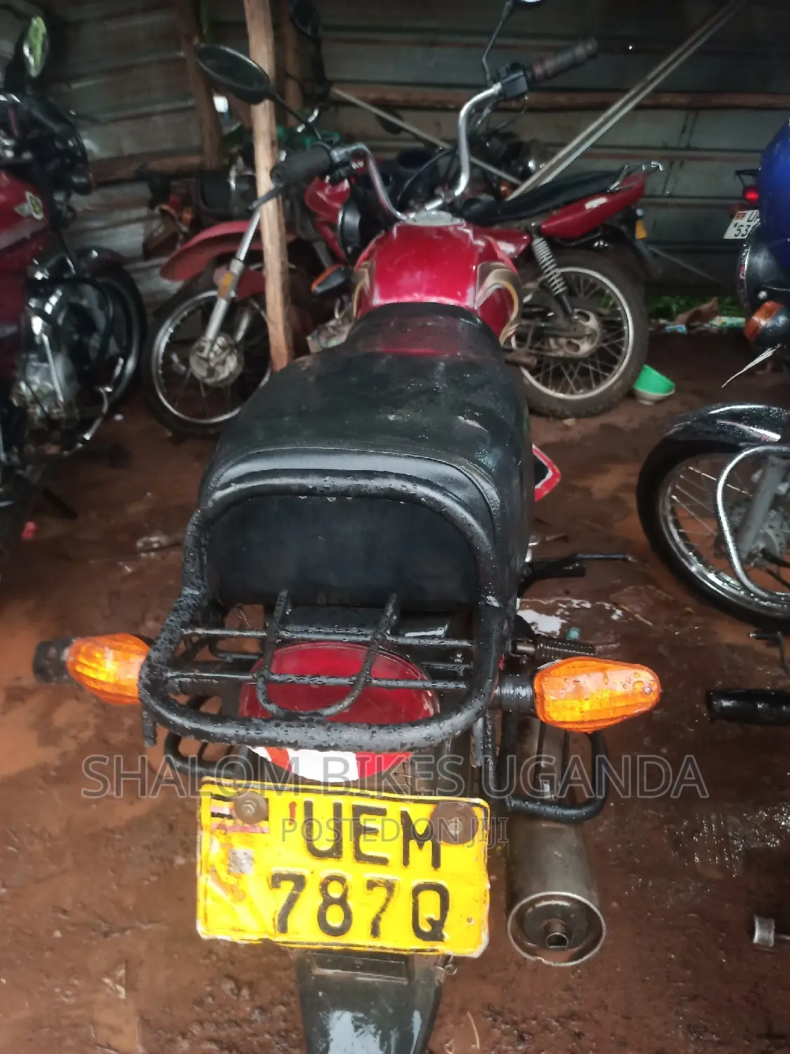 Mahindra Centuro 2019 Red