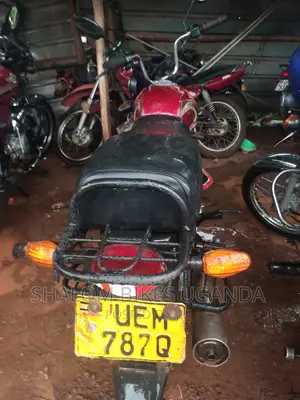 Mahindra Centuro 2019 Red