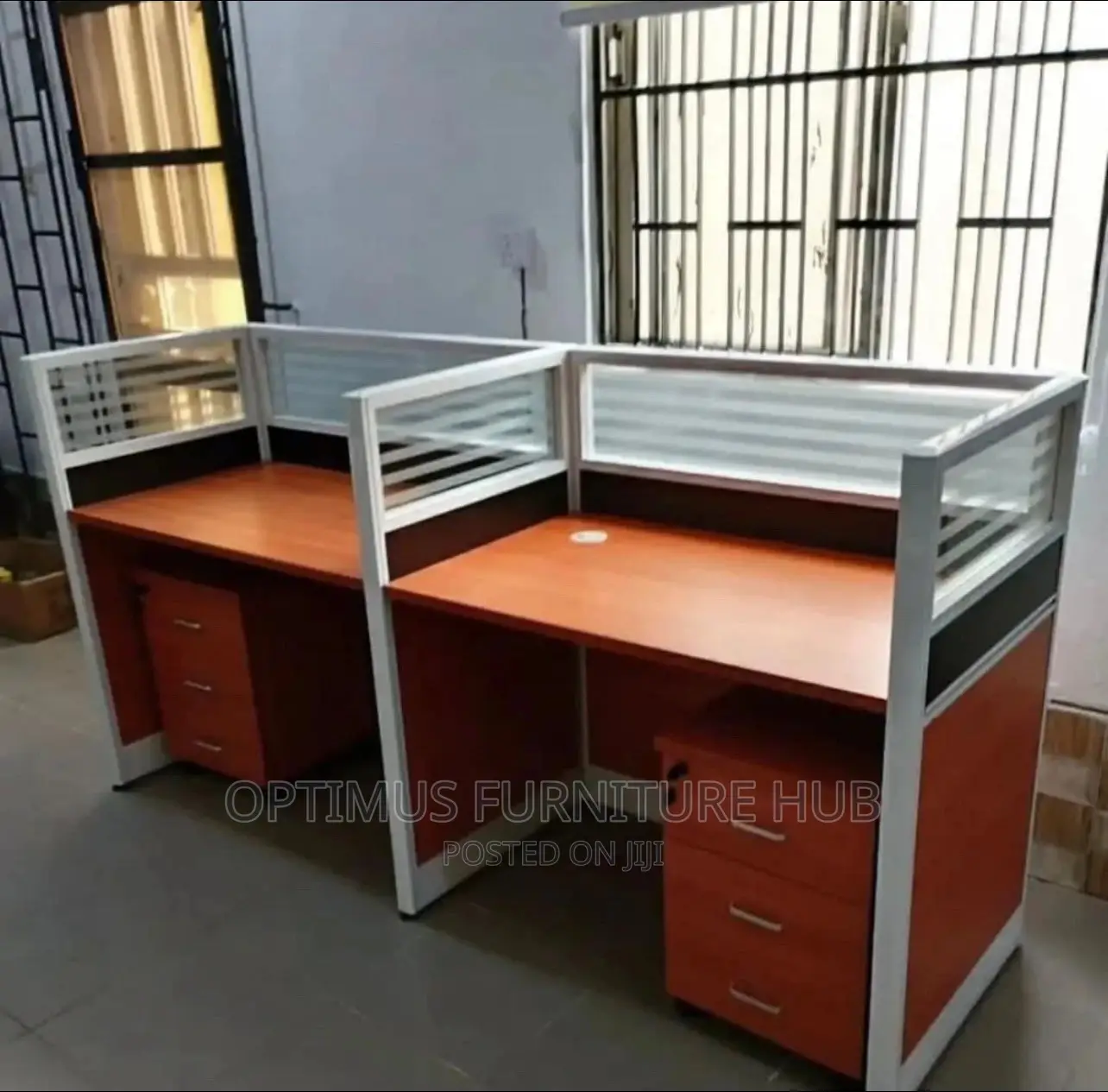 Work Station (Two Seater)