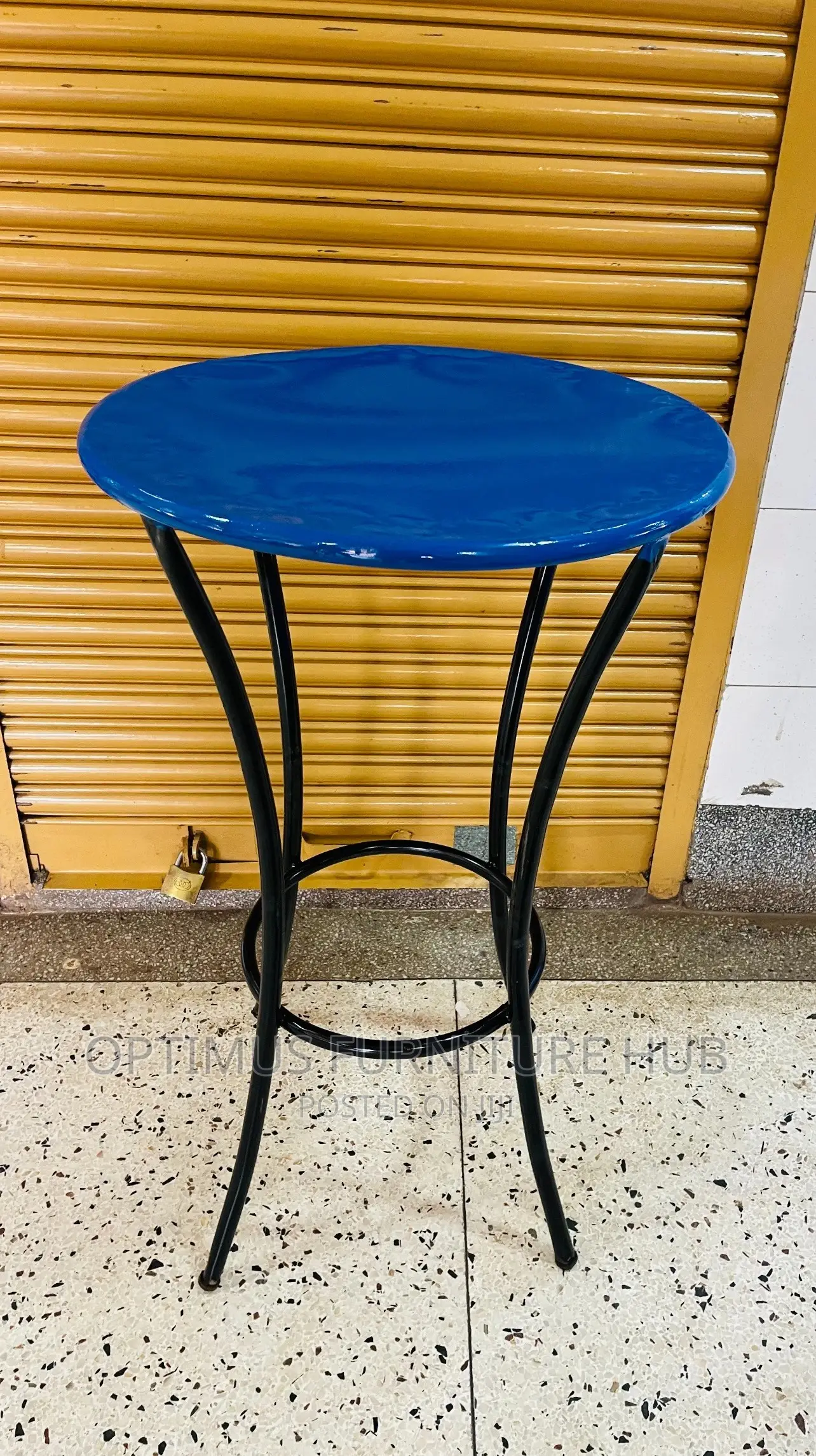Blue Round Table