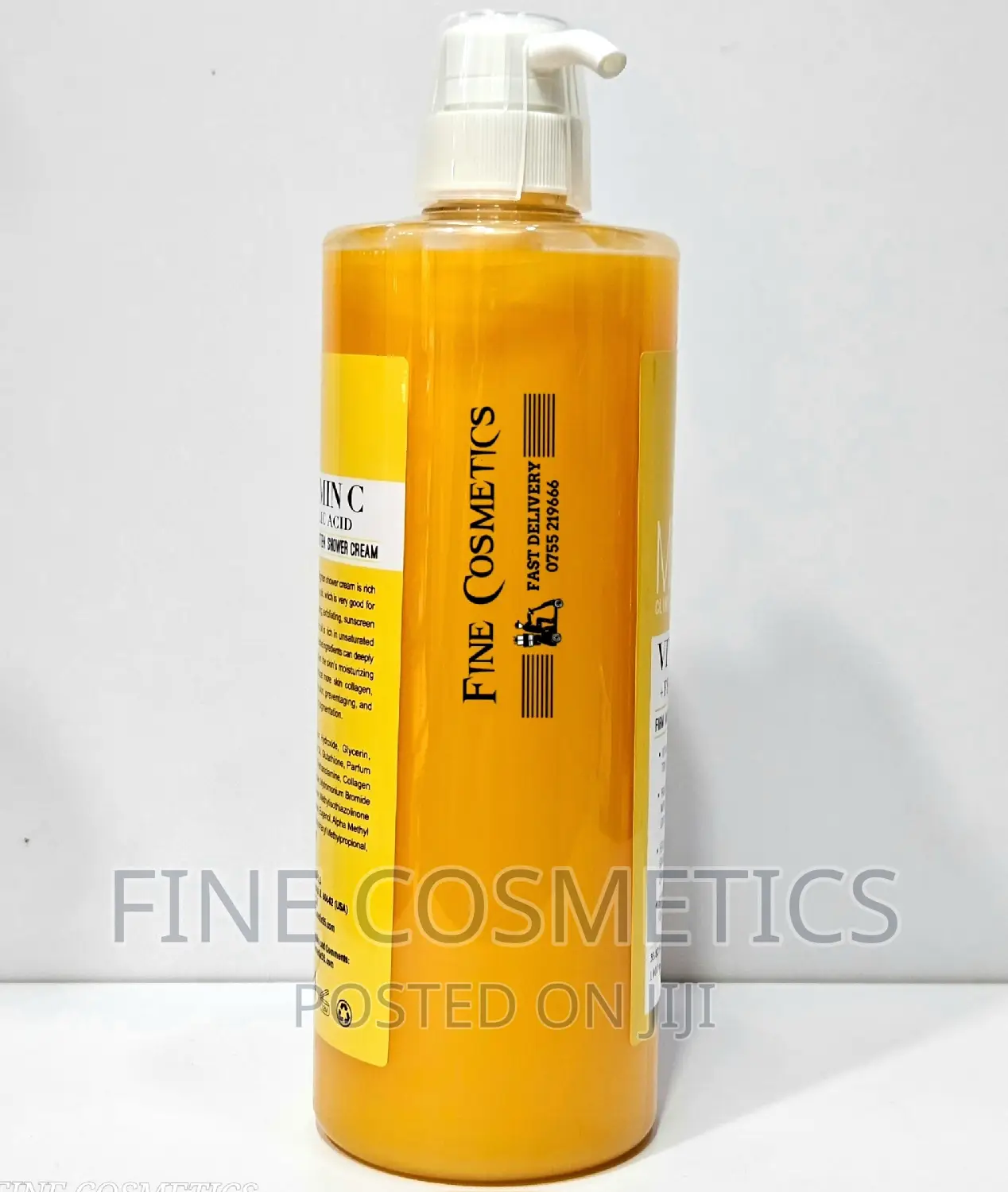 MEDIX 5.5 Vitamin C Clinical Brightening Shower Cream Gel.