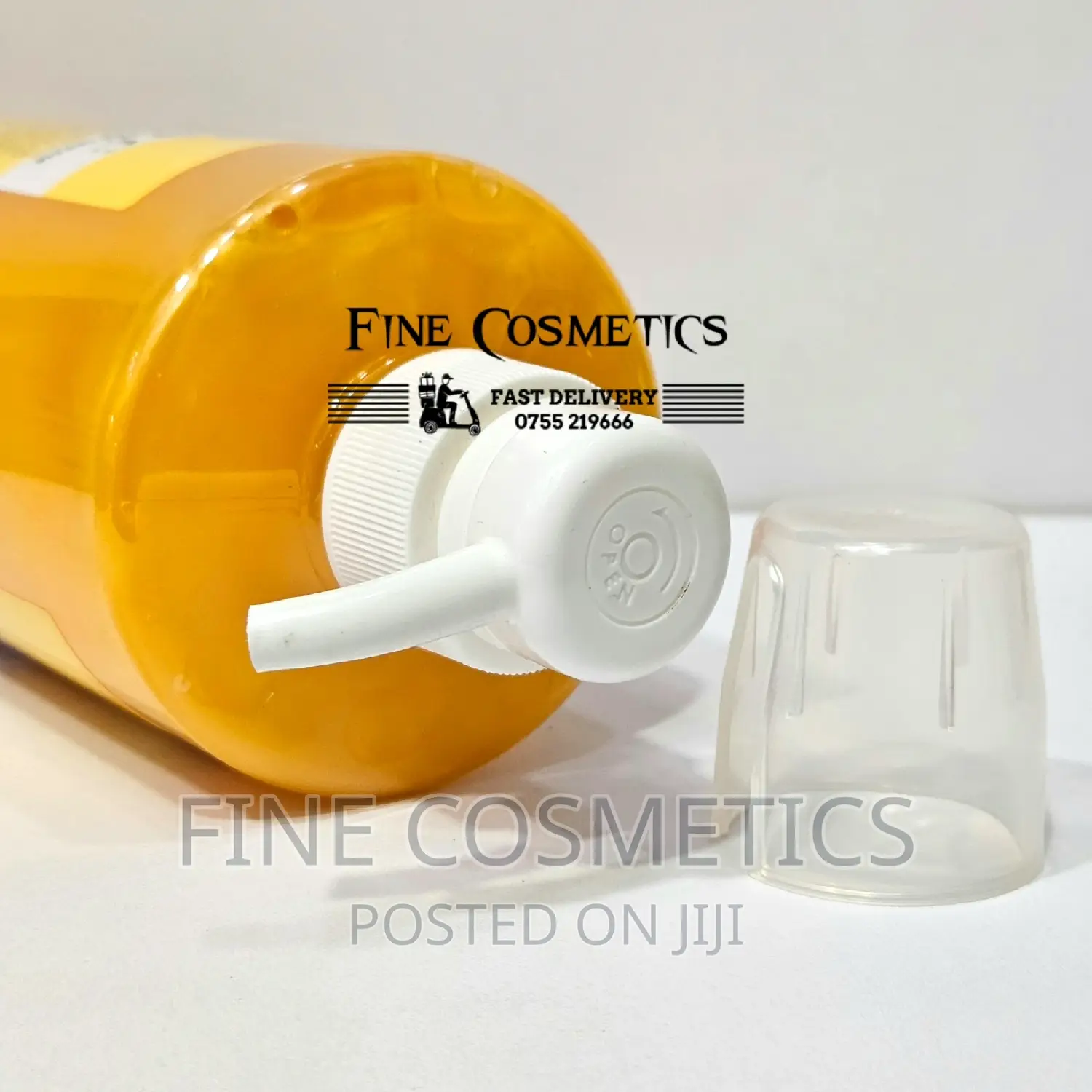 MEDIX 5.5 Vitamin C Clinical Brightening Shower Cream Gel.