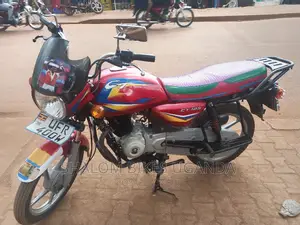 Bajaj CT 110X 2022 Red