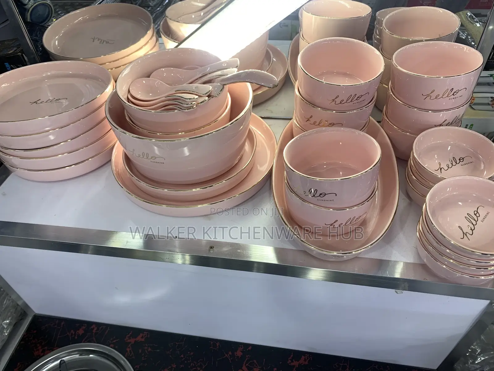 32pc Classic Dinner Set