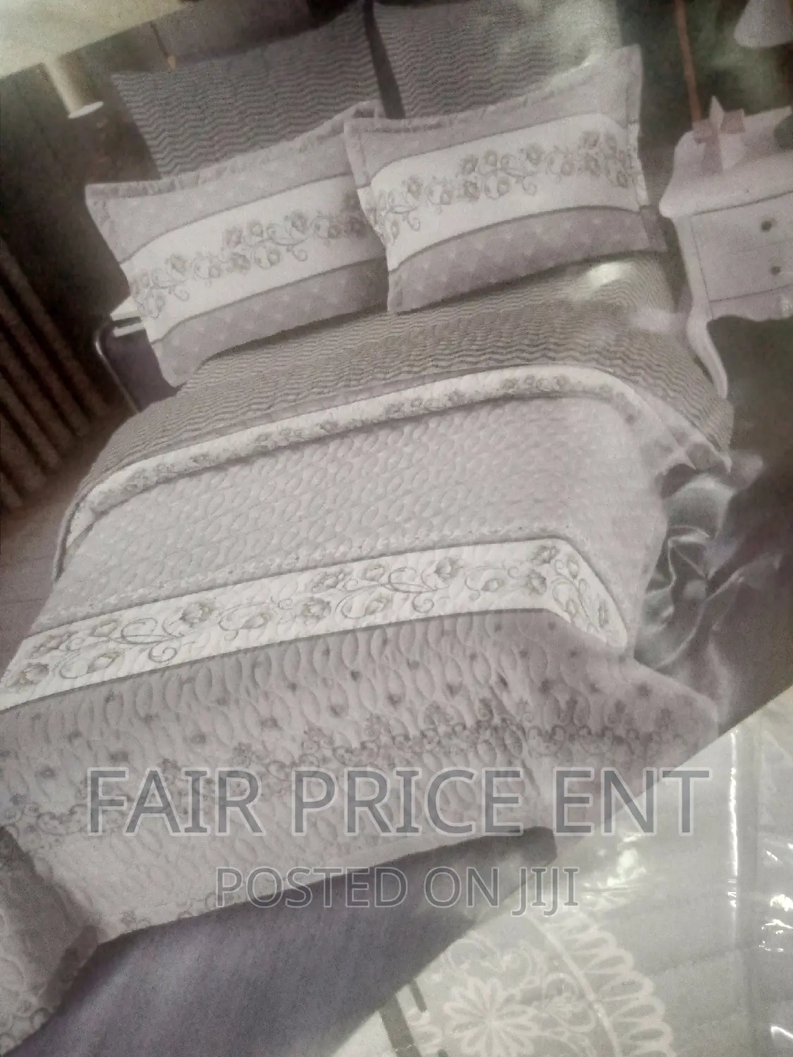 Original Cotton Bed Spread.5x6.( Gray)