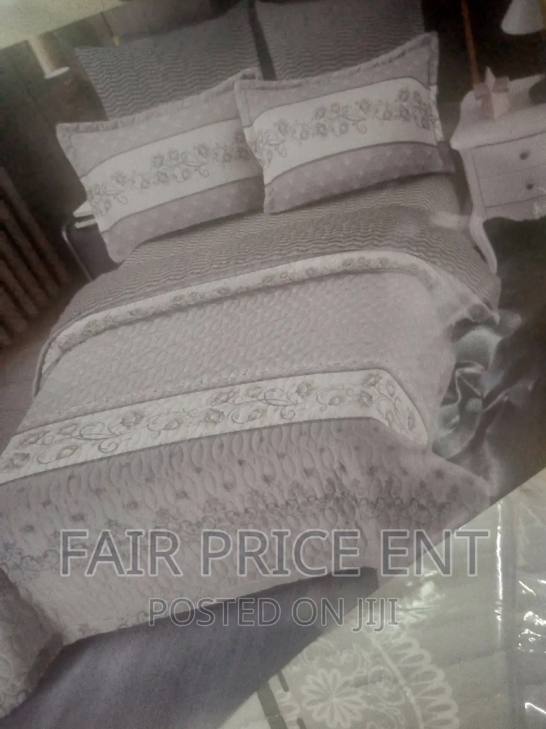 Original Cotton Bed Spread.5x6.( Gray)
