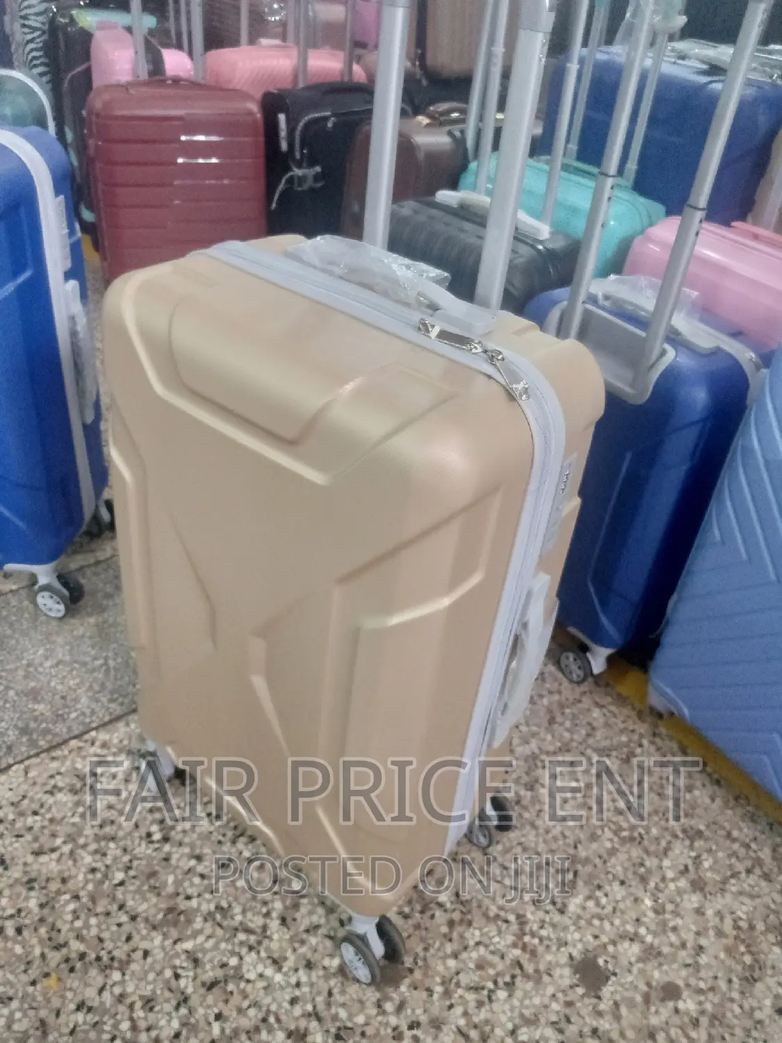 Vip Classy Original Plastic Suitcase. Extra Large ( Cream)