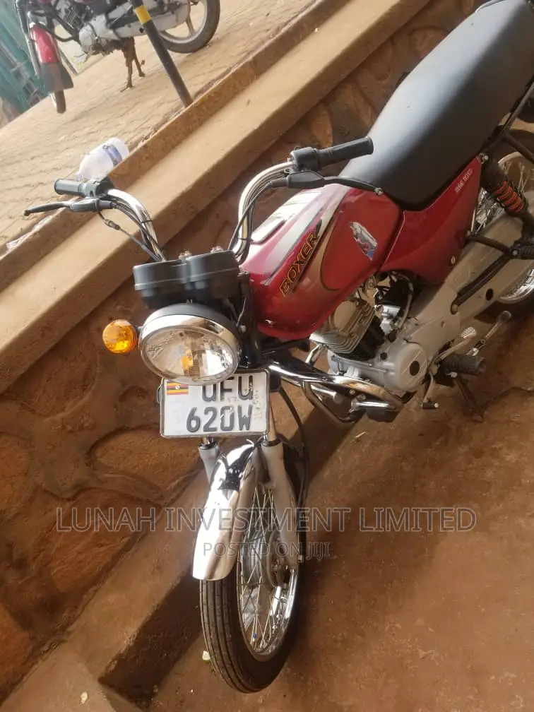 Bajaj Boxer 2023 Red