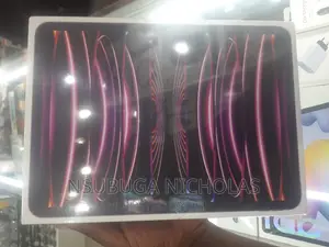 New Apple iPad Pro 11 (2022) 256 GB Black