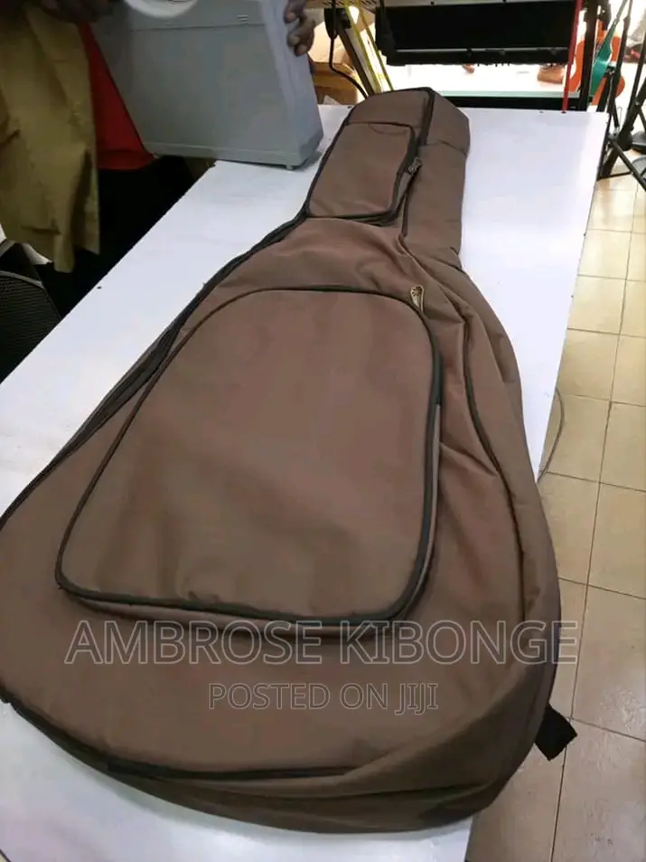 Full Size 42inch Portable Double Padded Acoustic Guitar Bag.