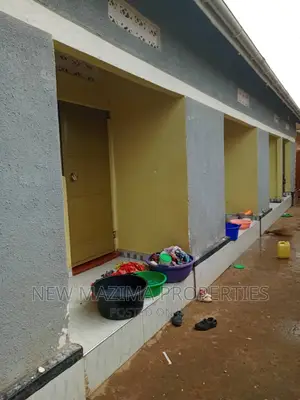 4bdrm House in Nansana, Central Division for sale